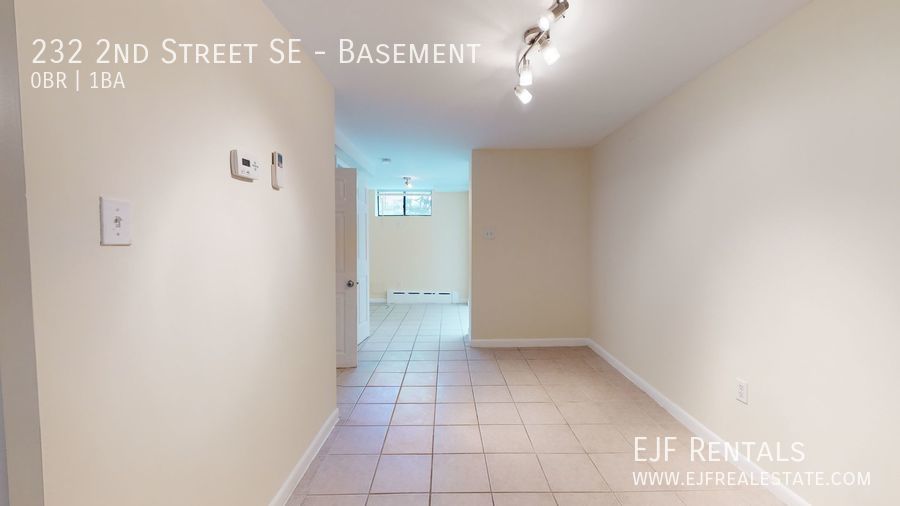 Capitol Hill Studio Apartment Available Now- Historical District Right Next to The Capital! property image