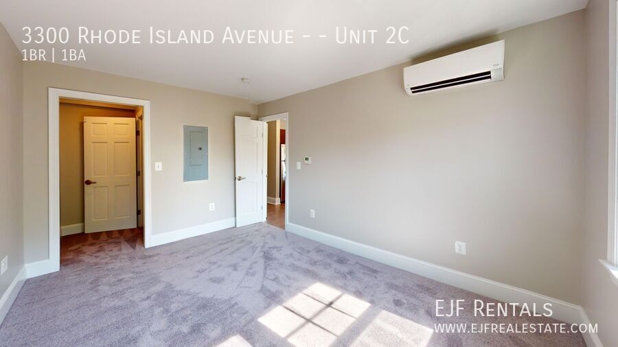 Cozy and BRIGHT One Bedroom in Mount Rainer- Beautiful Unit, Pets Welcomed! property image