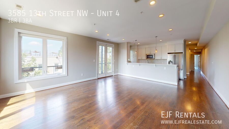 Stunning Three Bedroom Penthouse Condo W/Three Private Outdoor Spaces & Parking Included! property image