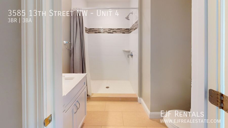 Stunning Three Bedroom Penthouse Condo W/Three Private Outdoor Spaces & Parking Included! property image