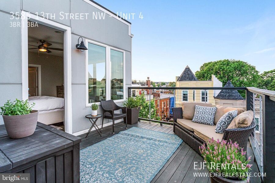 Stunning Three Bedroom Penthouse Condo W/Three Private Outdoor Spaces & Parking Included! property image