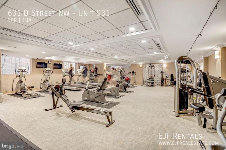 Penn Quarter Spacious One Bedroom W/Private Balcony ALL Amenity Building In Heart of DC! property image