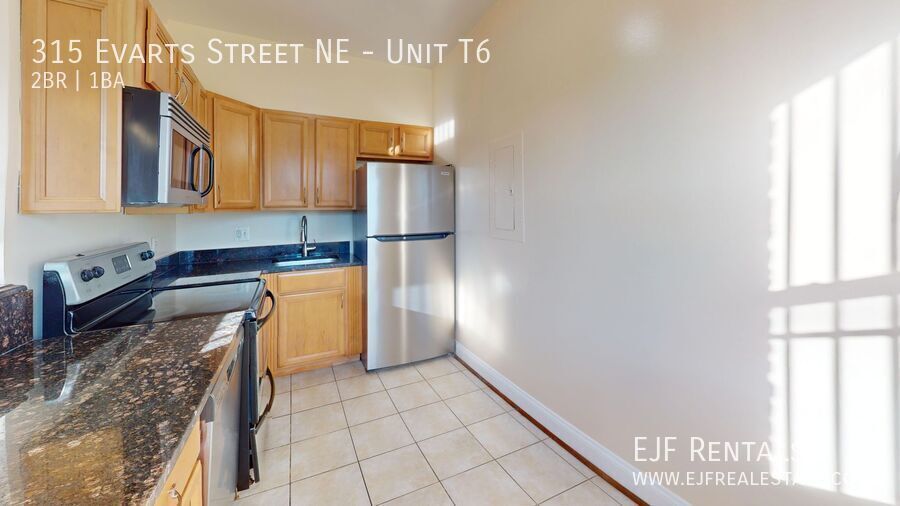 Spacious Two Bedroom Near Trinity University/ Bloomingdale- Great Location property image