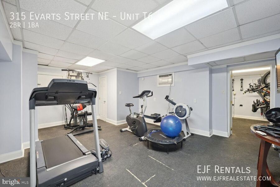 Spacious Two Bedroom Near Trinity University/ Bloomingdale- Great Location property image