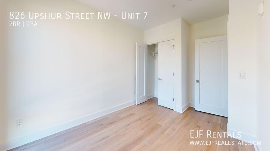 Newly Renovated Two Bedroom Two Bathroom W/Off Street Parking property image