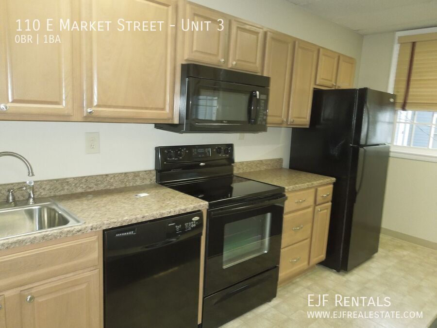 Wonderful Downtown Leesburg Apartment property image