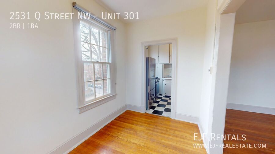 Top Floor Georgetown Two Bedroom in Amazing Location! property image