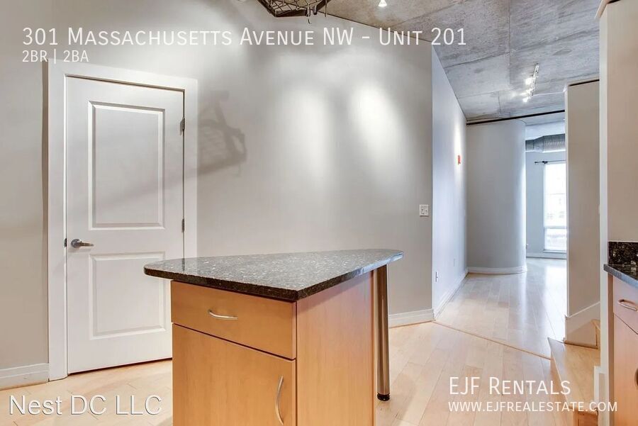 Loft Style Two bedroom W/Parking & Storage Included, Over 1,000 Square Feet! property image