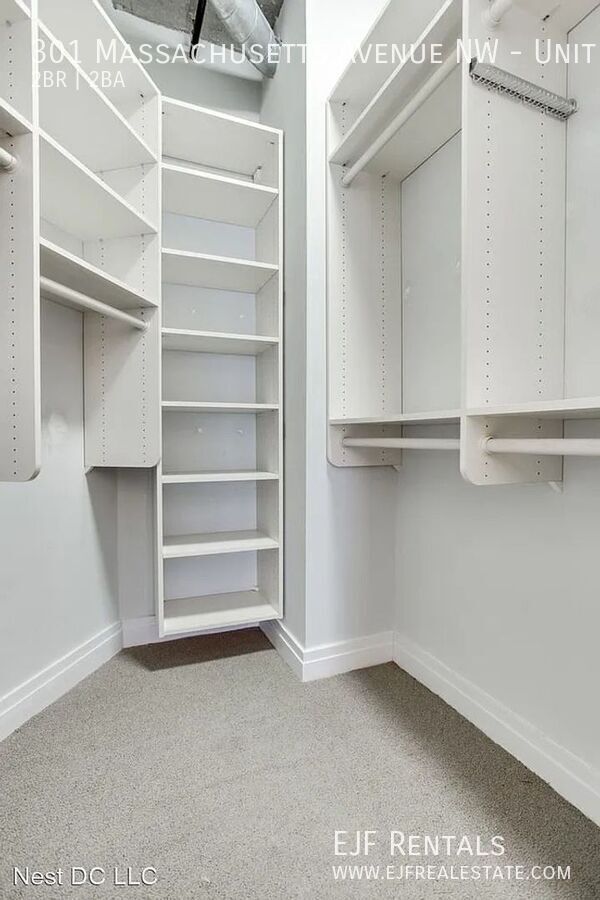 Loft Style Two bedroom W/Parking & Storage Included, Over 1,000 Square Feet! property image