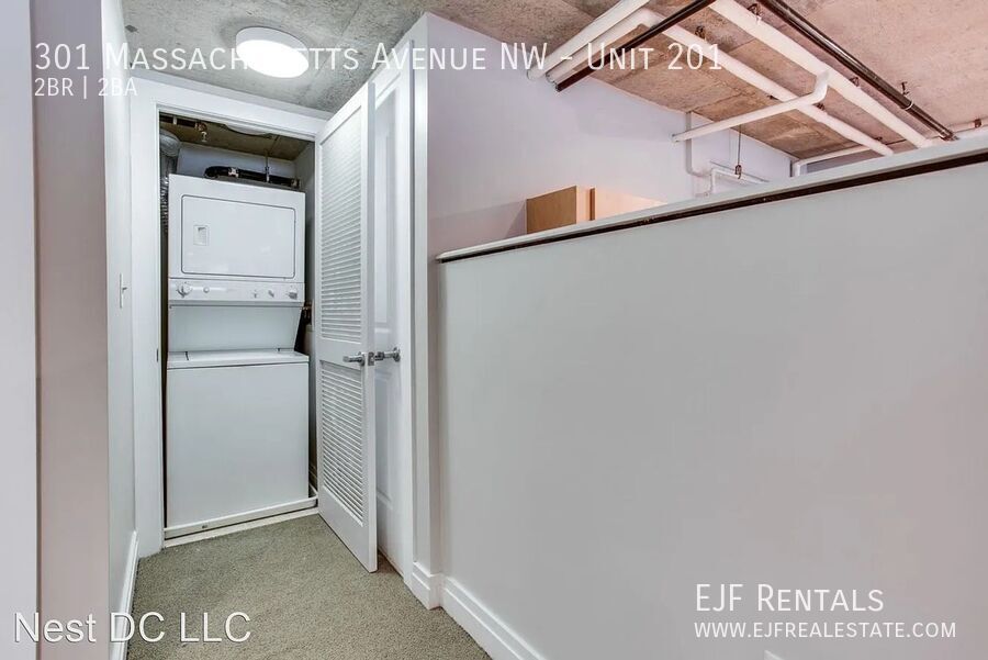 Loft Style Two bedroom W/Parking & Storage Included, Over 1,000 Square Feet! property image