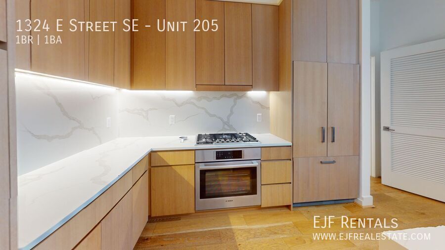 Stunning Fully Furnished Capitol Hill One Bedroom W/Parking Included! property image